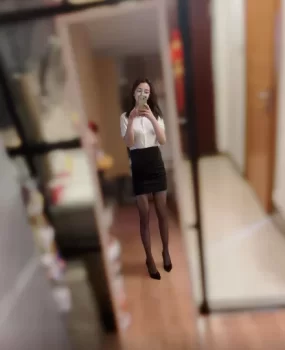 观山湖大胸高挑少妇，玩得很舒服