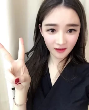 江苏女小鱼儿 800一次值得下手