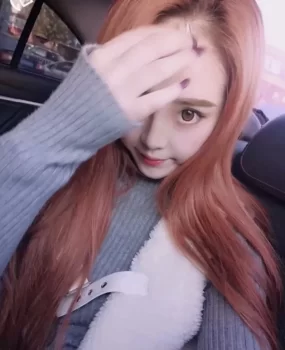 23岁倔强女友急需暖哄