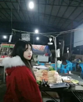 菏泽曹县年轻妹子