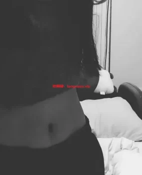 压箱底的妹子跟大家分享。