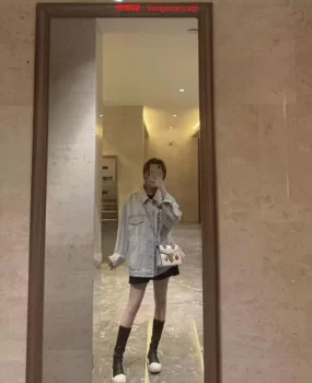 高冷学姐床上骚的喷水 逼嫩鲍鱼逼