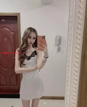 快插蜂腰美乳极品身材美女